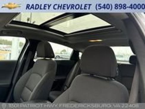 Certified 2023 Chevrolet Malibu LT image 2