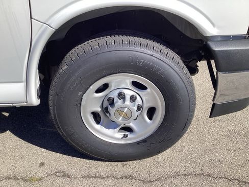 New 2025 Chevrolet Express 2500 w/ Driver Convenience Package image 9