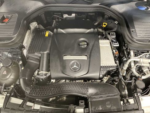 Used 2019 Mercedes-Benz GLC 300 GLC 300 image 9