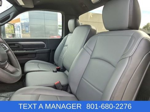 New 2026 RAM 2500 Tradesman w/ Chrome Appearance Group AWD/4WD image 17