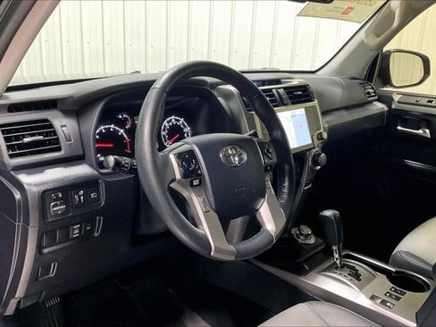 Certified 2024 Toyota 4Runner SR5 Premium w/ Moonroof Package AWD/4WD image 15