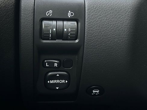 Used 2009 Subaru Impreza WRX STI image 38