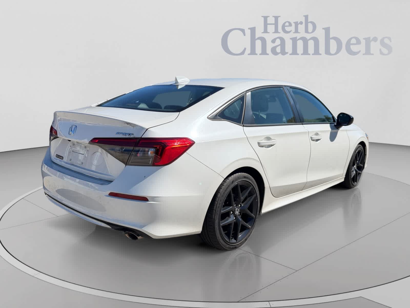 Used 2024 Honda Civic Sport image 3