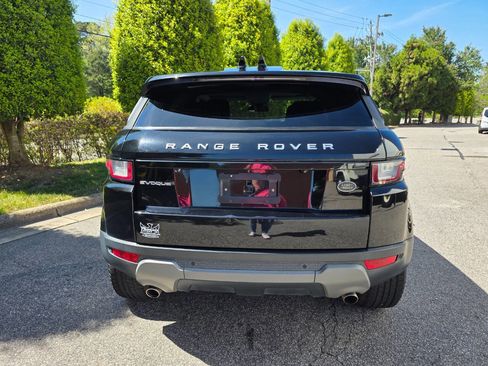 Used 2018 Land Rover Range Rover Evoque SE Premium AWD/4WD image 4
