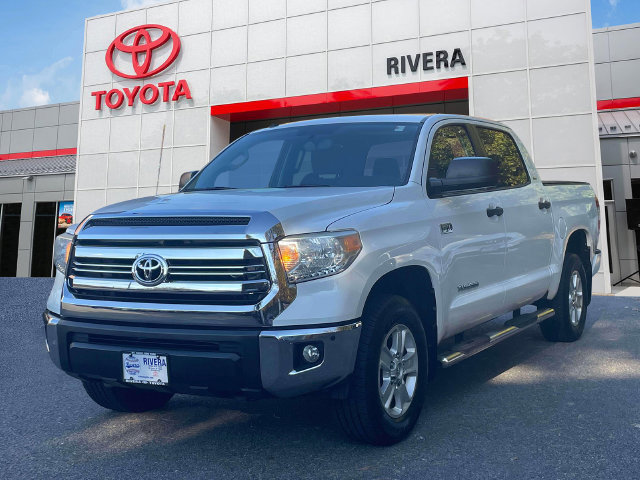 Used 2016 Toyota Tundra SR5 w/ SR5 Upgrade Package AWD/4WD image 4