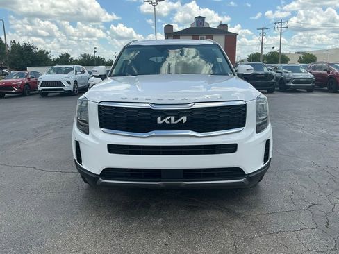 Used 2022 Kia Telluride EX FWD image 2
