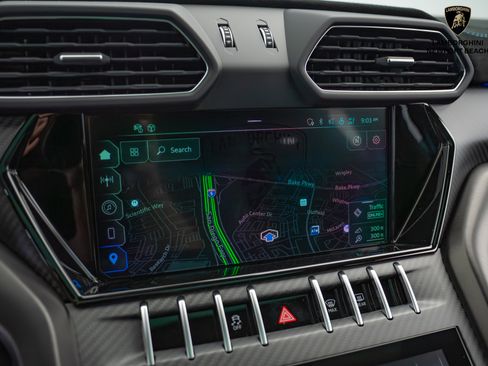 Used 2024 Lamborghini Urus Performante image 30