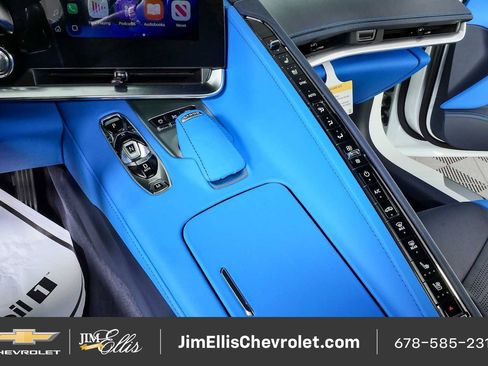 Certified 2025 Chevrolet Corvette Stingray Premium Conv w/ Z51 Performance Package RWD image 16
