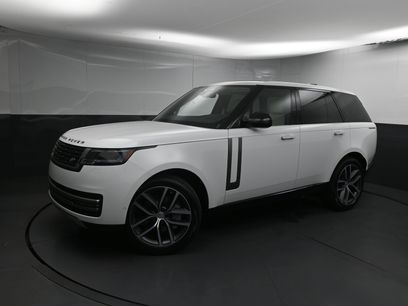 New 2025 Land Rover Range Rover SE