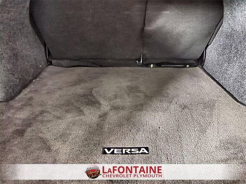 Used 2023 Nissan Versa SV image 23