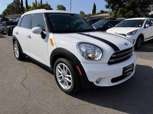 Used 2015 MINI Cooper Countryman FWD image 1