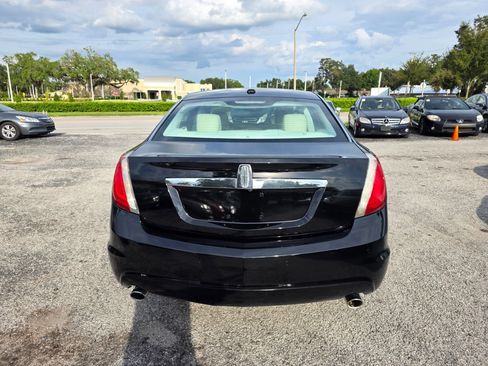 Used 2009 Lincoln MKS FWD image 6