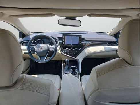 Used 2022 Toyota Camry XLE FWD image 16