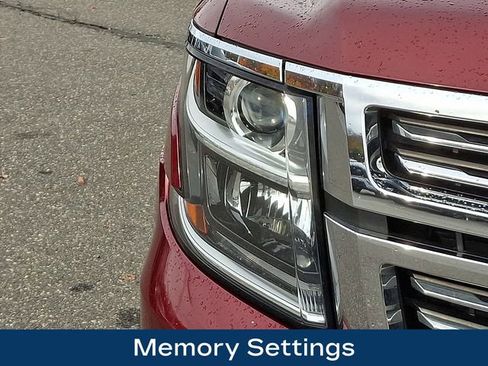 Used 2019 Chevrolet Tahoe LT image 12