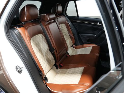 Used 2019 Volkswagen Golf 4MOTION HATCHBACK SEDAN 4D image 36