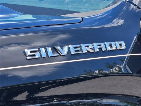 Used 2021 Chevrolet Silverado 1500 LT w/ Convenience Package II AWD/4WD image 7