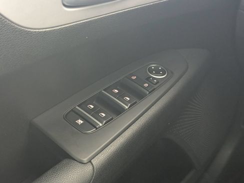 Used 2023 Kia Forte LXS FWD image 15