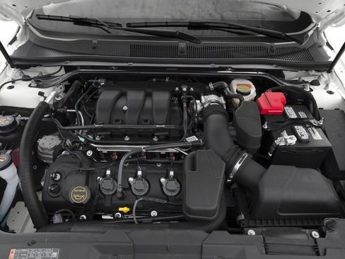 Used 2017 Ford Taurus SEL w/ Equipment Group 201A image 14