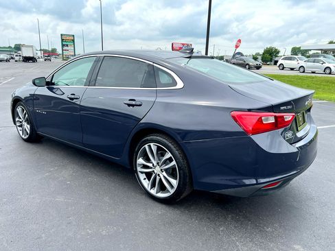Used 2025 Chevrolet Malibu LT image 4