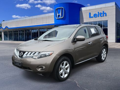 Used 2010 Nissan Murano SL w/ Leather Pkg image 1
