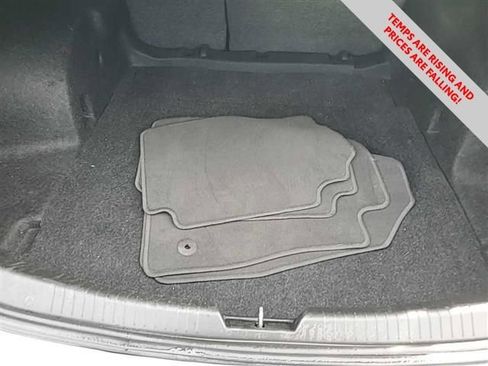 Used 2024 Chevrolet Malibu LT image 17