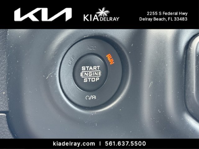 Used 2021 Jeep Wrangler Unlimited Sahara AWD/4WD image 32