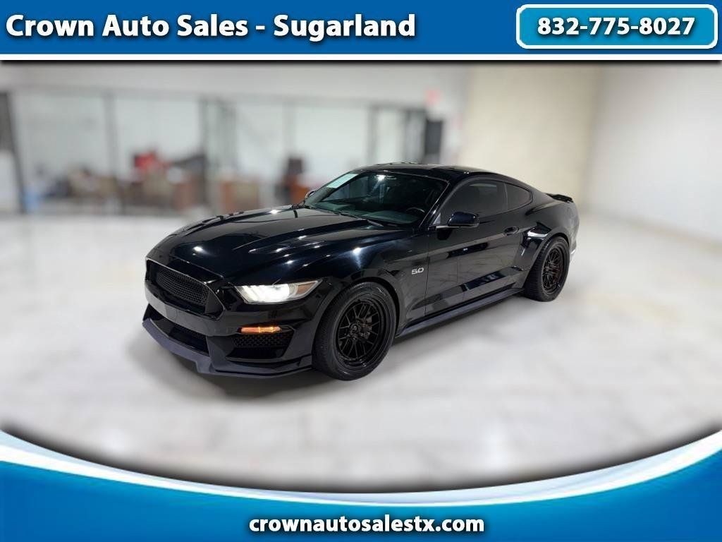 Used 2017 Ford Mustang GT RWD image 1