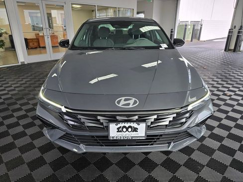New 2026 Hyundai Elantra SEL Sport Premium FWD image 8