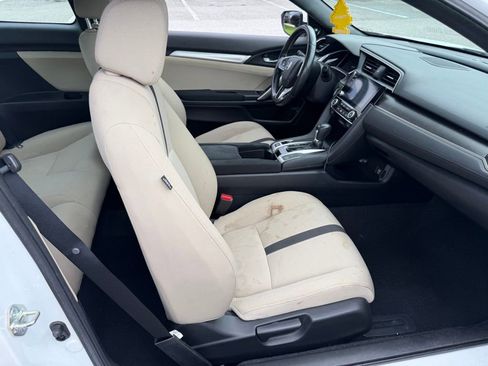 Used 2020 Honda Civic EX image 17