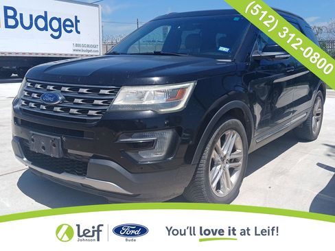 Used 2017 Ford Explorer XLT w/ Equipment Group 202A FWD image 1