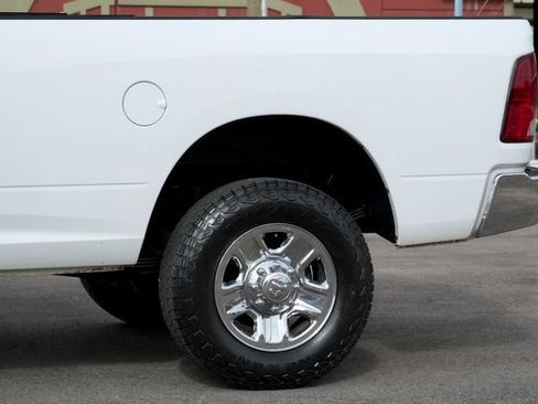 Used 2018 RAM 3500 Tradesman w/ Chrome Appearance Group AWD/4WD image 12