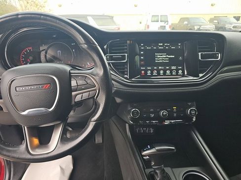 Used 2021 Dodge Durango SXT image 6