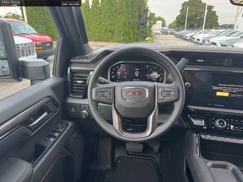 New 2026 GMC Sierra 2500 AT4 w/ AT4 Premium Plus Package AWD/4WD image 13