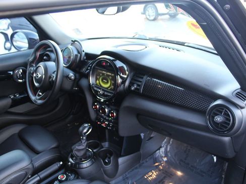 Used 2017 MINI Cooper S image 20