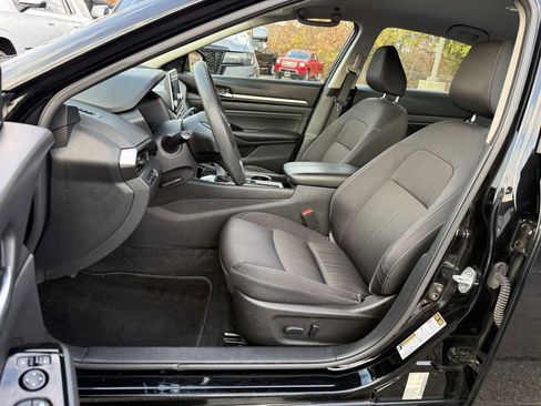 Used 2021 Nissan Altima 2.5 SV image 24