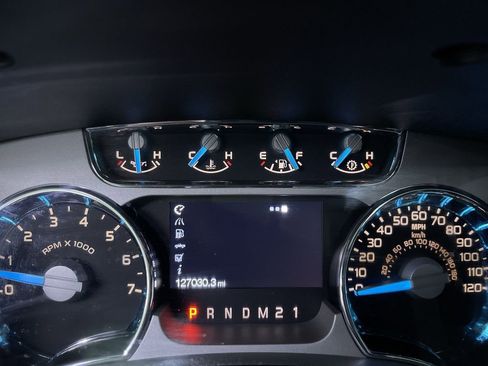 Used 2014 Ford F150 Platinum image 19