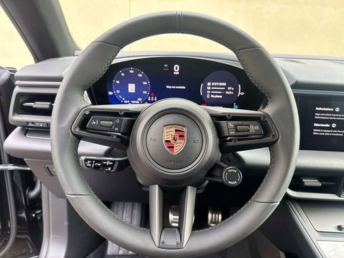 New 2025 Porsche Macan 4S Electric image 22