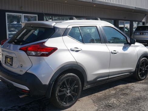 Used 2020 Nissan Kicks SR w/ SR Premium Package image 5