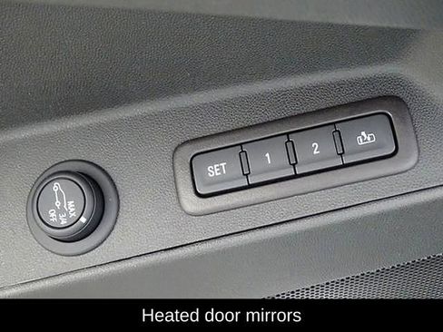 Used 2022 Chevrolet Equinox Premier w/ LPO, Floor Liner Package image 19