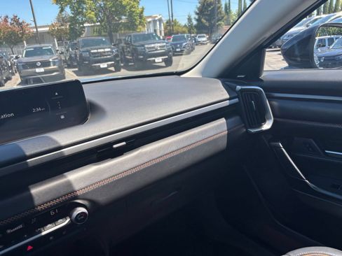 Used 2026 MAZDA CX-50 AWD 2.5 S w/ Premium Package image 38