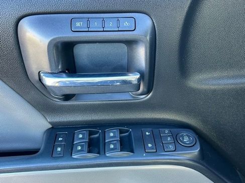 Used 2018 Chevrolet Silverado 3500 LTZ w/ Duramax Plus Package image 10
