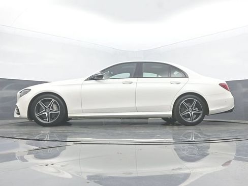 Used 2018 Mercedes-Benz E 300 4MATIC image 45