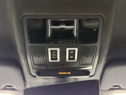 Certified 2025 Land Rover Defender 130 V8 image 32