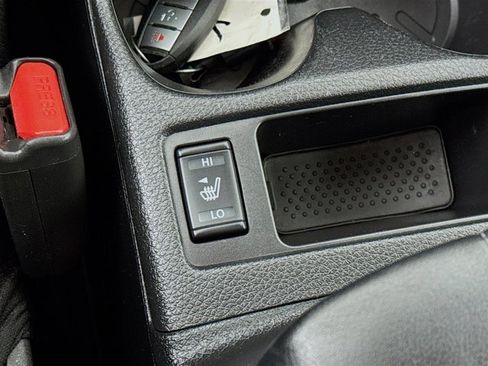 Certified 2022 Nissan Rogue Sport SV image 21