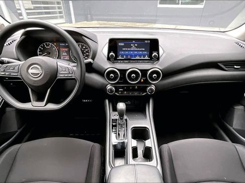 Certified 2025 Nissan Sentra S FWD image 14