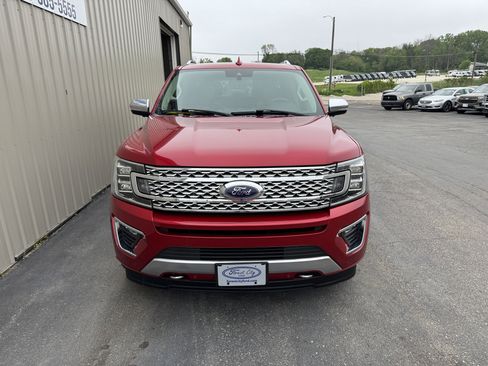 Used 2020 Ford Expedition Max Platinum AWD/4WD image 3