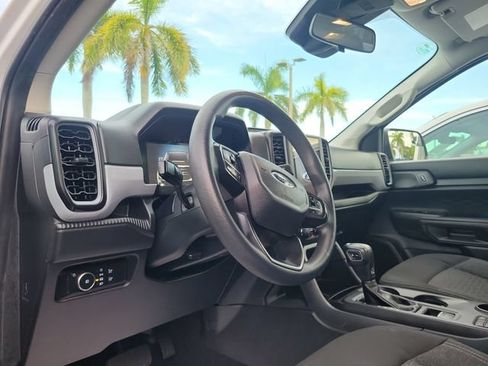 Used 2024 Ford Ranger XL RWD image 7