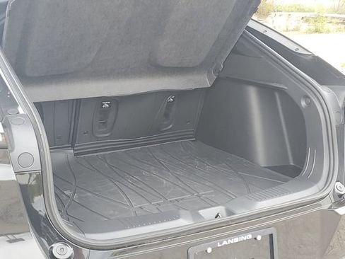 Certified 2025 Buick Envista Sport Touring FWD image 29