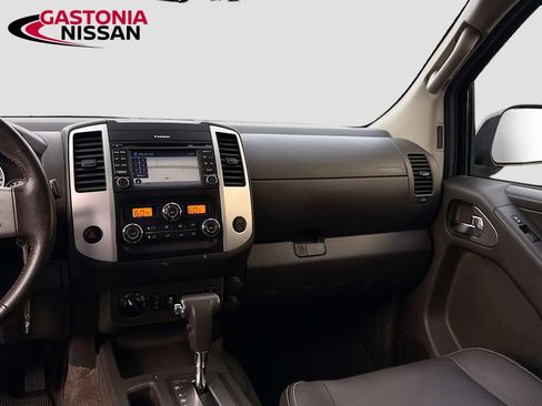 Used 2015 Nissan Frontier PRO-4X w/ Pro-4x Luxury Package image 34