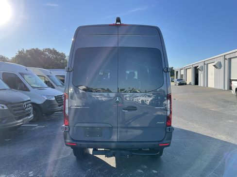 New 2025 Mercedes-Benz Sprinter 2500 image 5